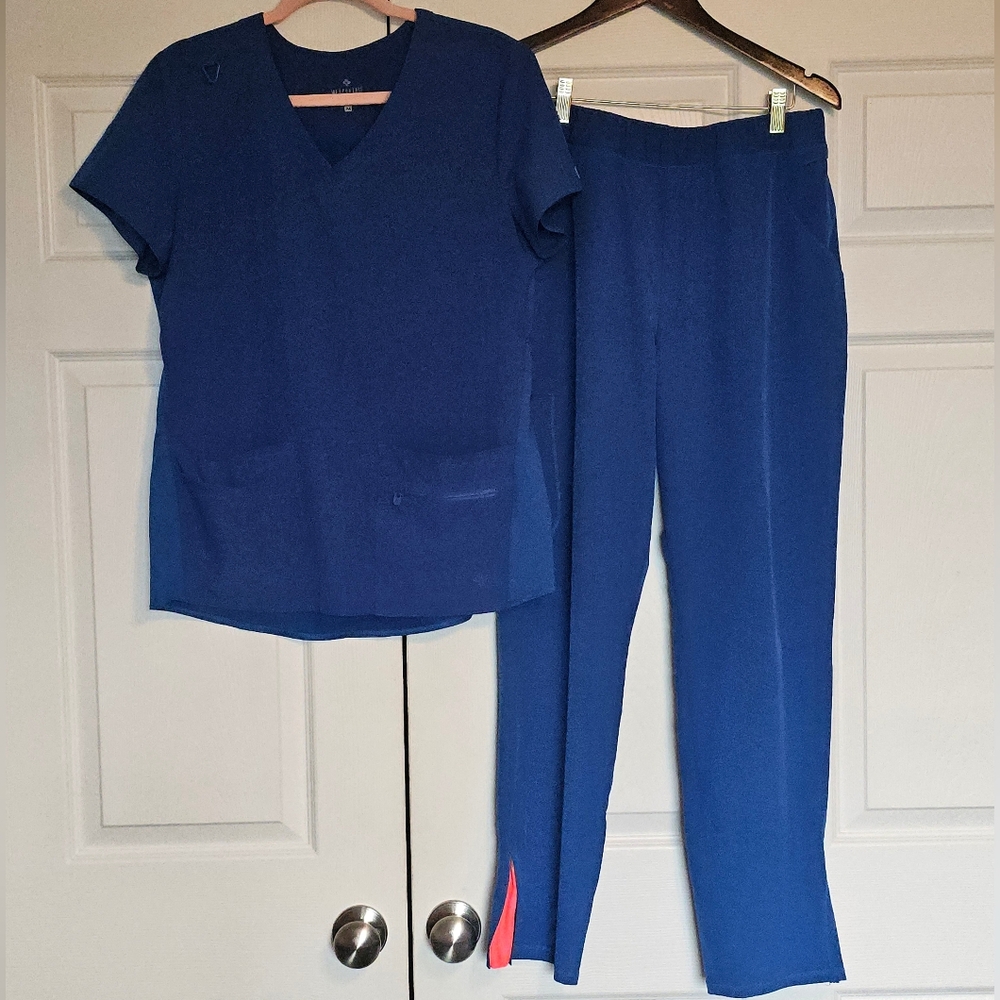 Med Couture Scrub Set